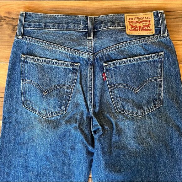 NWOT Levi’s Low Pro Straight Jeans Size 26 - Picture 8 of 11